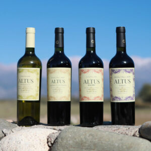 Mix Altus (2 Bot. Merlot, 2 Cabernet Sauvignon, 2 Chardonnay)